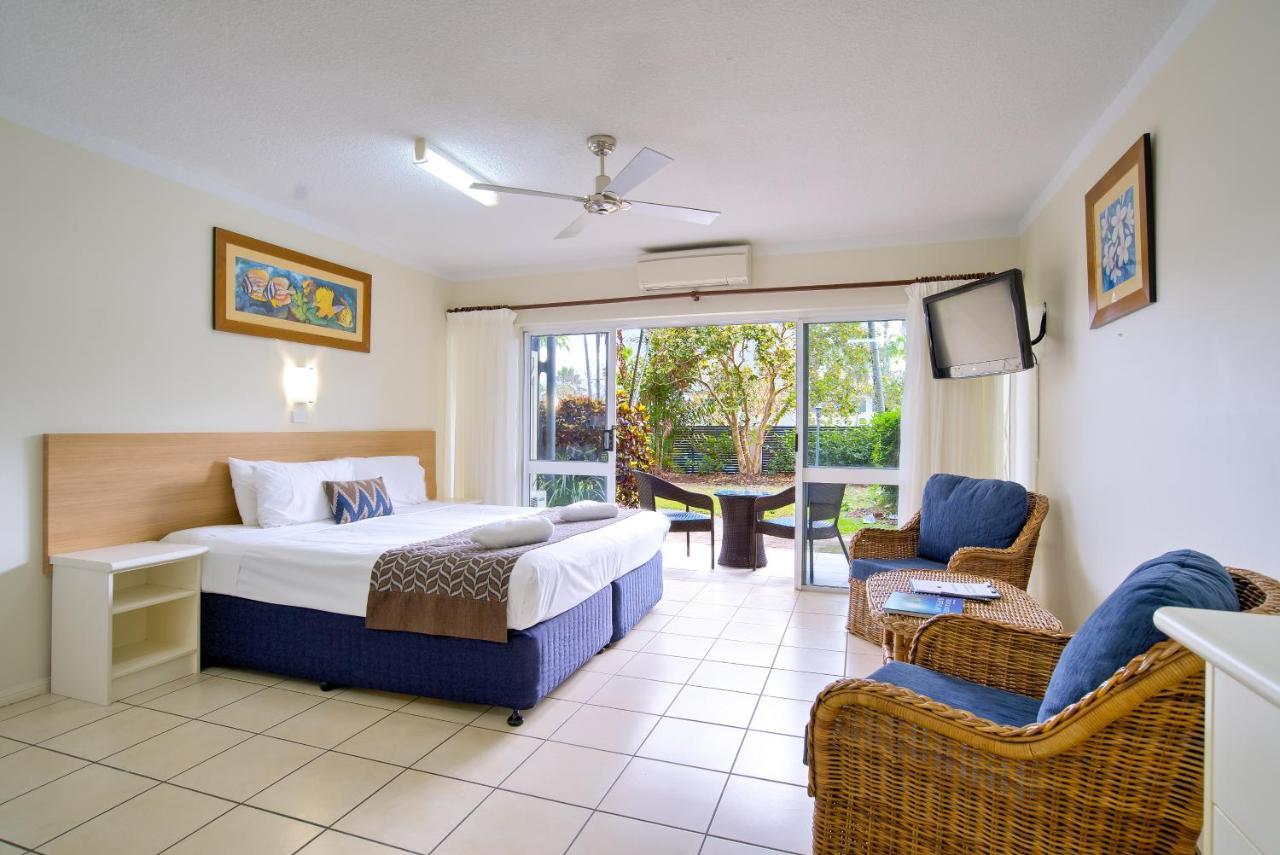 Cairns Queenslander Hotel & Apartments Exterior photo